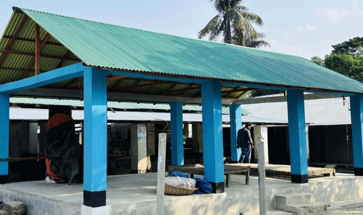 উন্নয়নকাজে ব্যাপক অনিয়মের অভিযোগ
